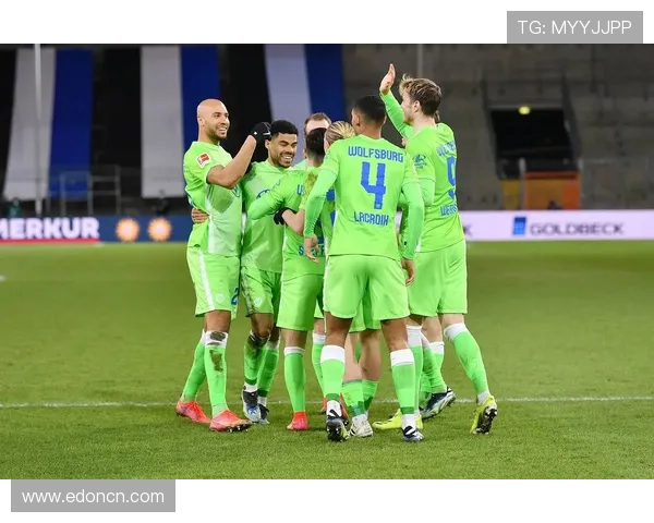 沃尔夫斯堡足球俱乐部：德国足球的崛起与挑战之路