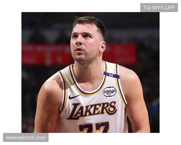 独行侠重生之路:东契奇引领球队崛起的关键时刻 独行侠重生之路:东契奇引领球队崛起的关键时刻