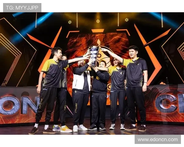 《全球电竞赛事持续升温 各大战队与明星选手争夺年度冠军宝座》