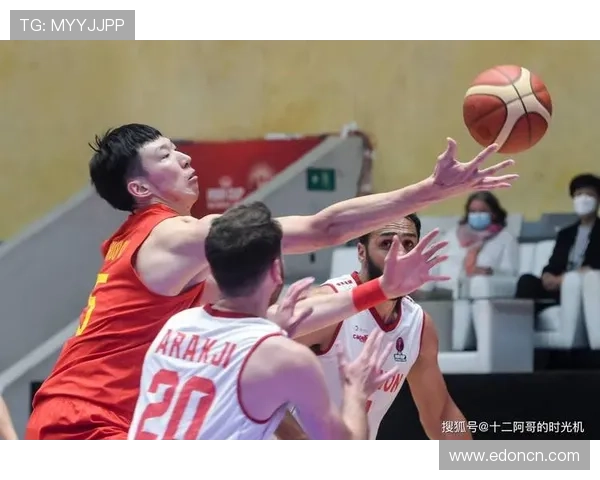 中国男篮备战世界杯首战 全力以赴力争小组出线