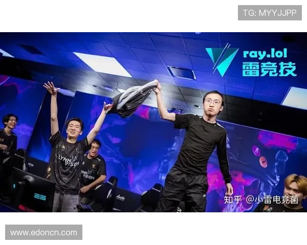 全球总决赛爆冷黑马逆袭豪取冠军点燃电竞赛场激情