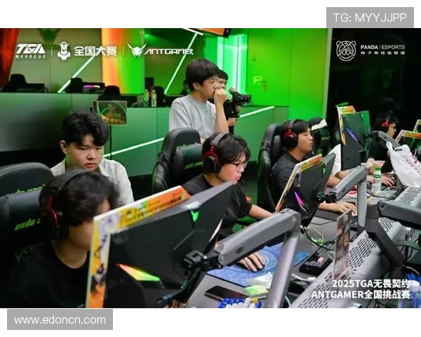 《电竞赛事火爆升级 全球顶级战队激战正酣 新兴战队崭露头角》