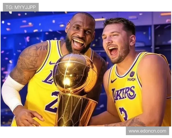 湖人队新赛季展望詹姆斯带领年轻球员冲击总冠军目标