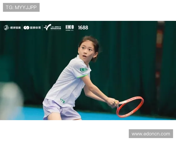 新星选手突破重围 网球赛场迎来年轻力量的崛起 新星选手突破重围 网球赛场迎来年轻力量的崛起