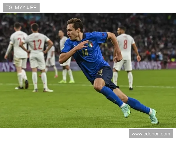 欧洲豪门逆转夺冠引爆全球足球热潮新星表现闪耀赛场赢得喝彩声望